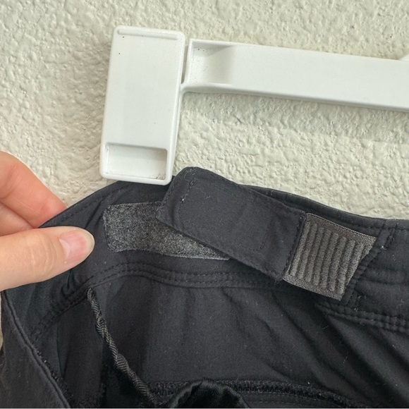 REI Co-op Large Mens Cycles Cycling Double Bike Shorts Black Padded Pocket - Picture 9 of 10